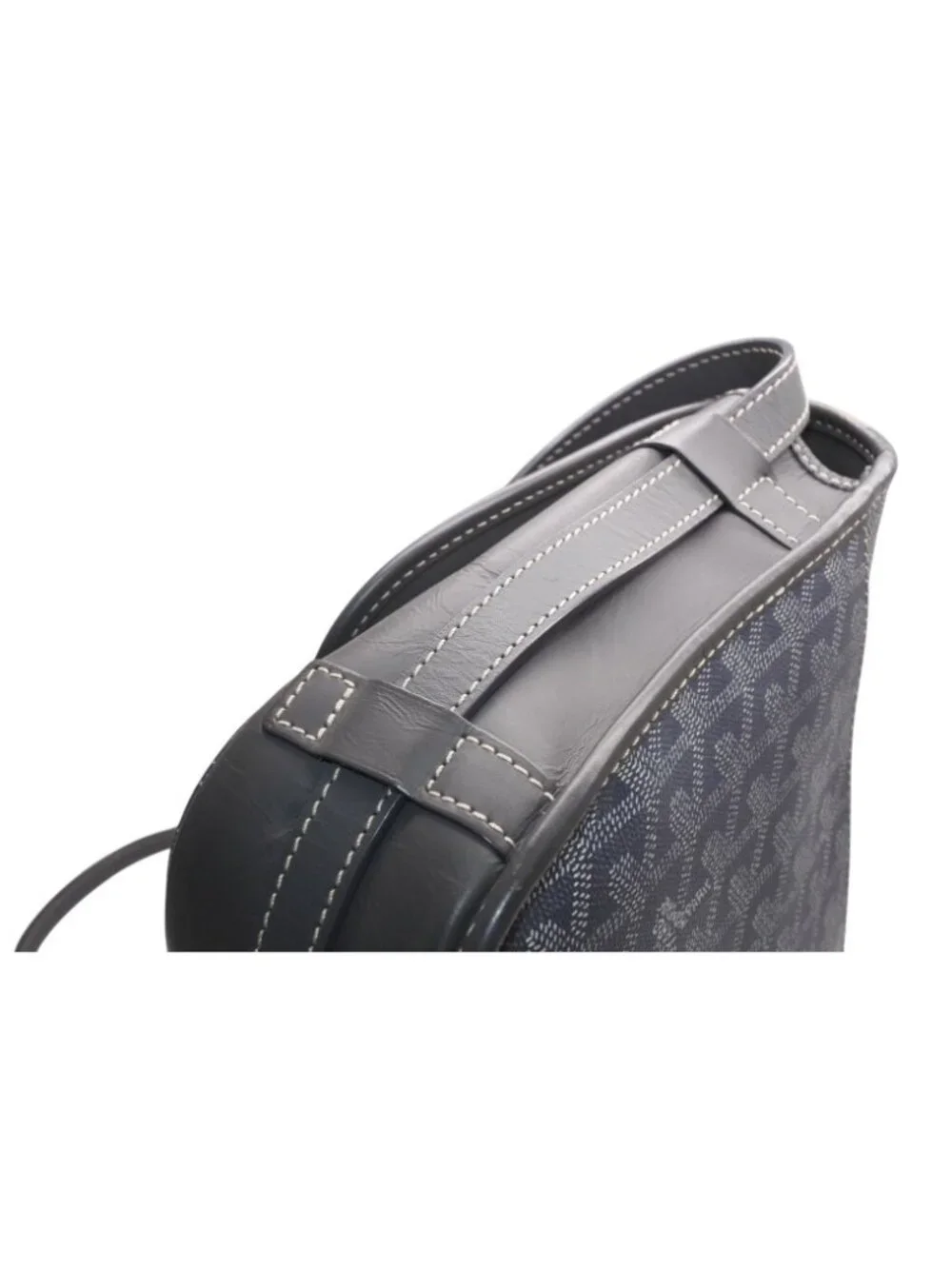Goyard Belvedere MM Shoulder Bag Gray Leather Silver Herringbone Pattern